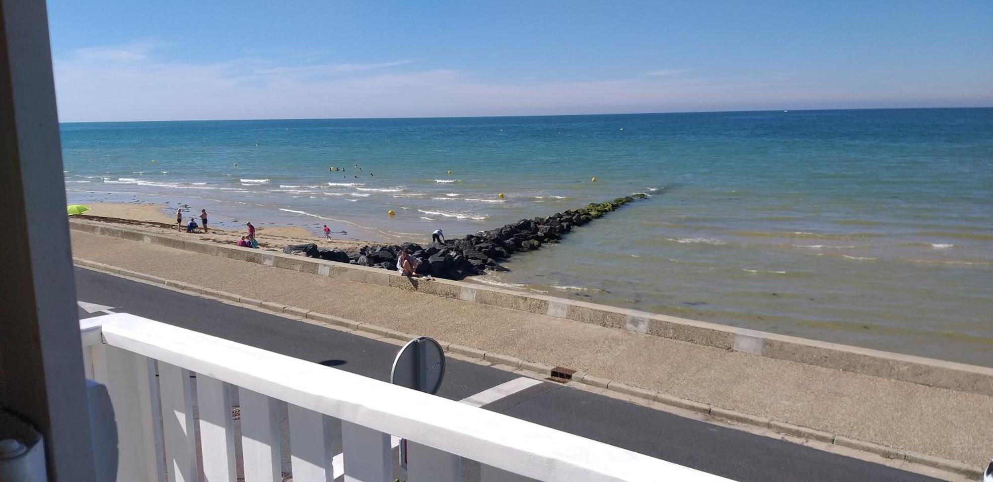 Vue Exceptionnelle En Front De Mer, 8 Personnes Ver-sur-Mer Bagian luar foto